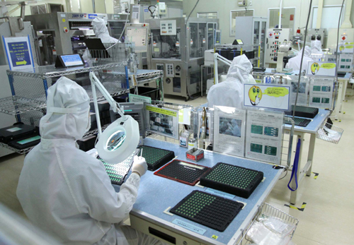 Dòng vốn FDI chảy mạnh vào công nghiệp chế biến, chế tạo ảnh 1